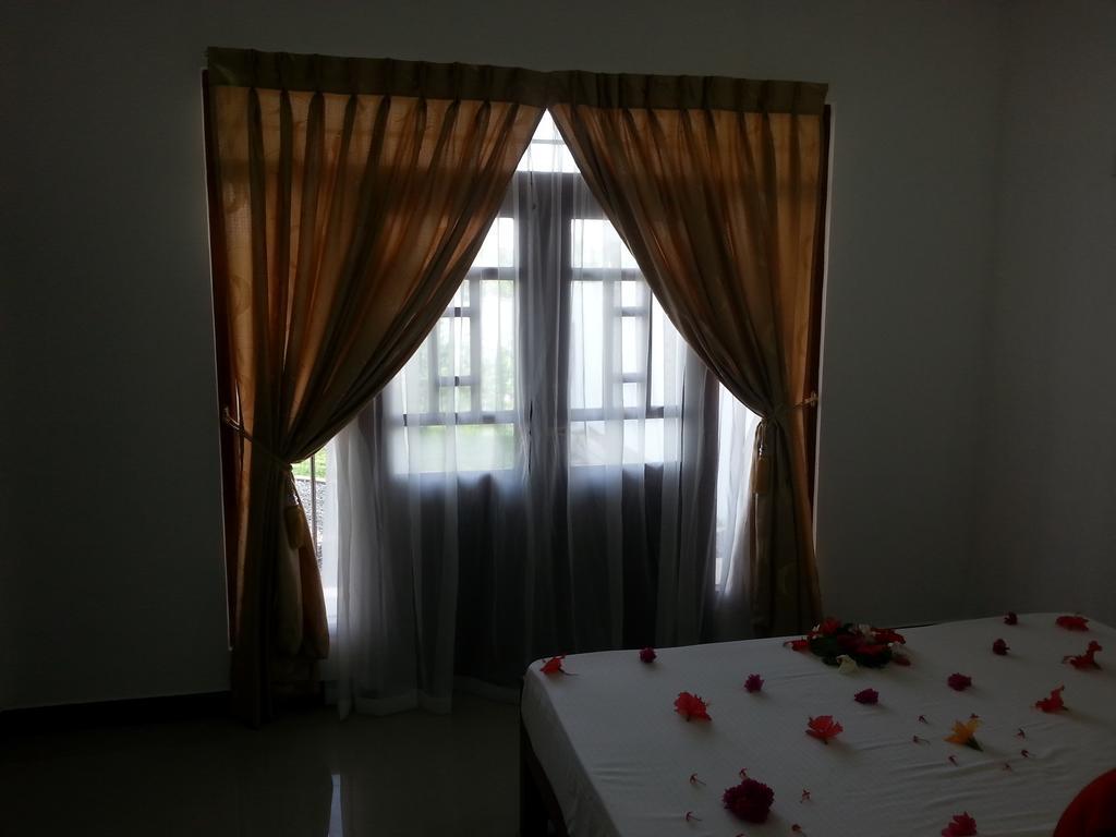 Villa River View Aluthgama Eksteriør billede